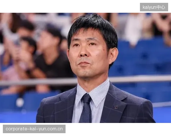 南野拓实在前腰位置的复苏，为森保一提供了与久保建英轮换或共存的战术可能。